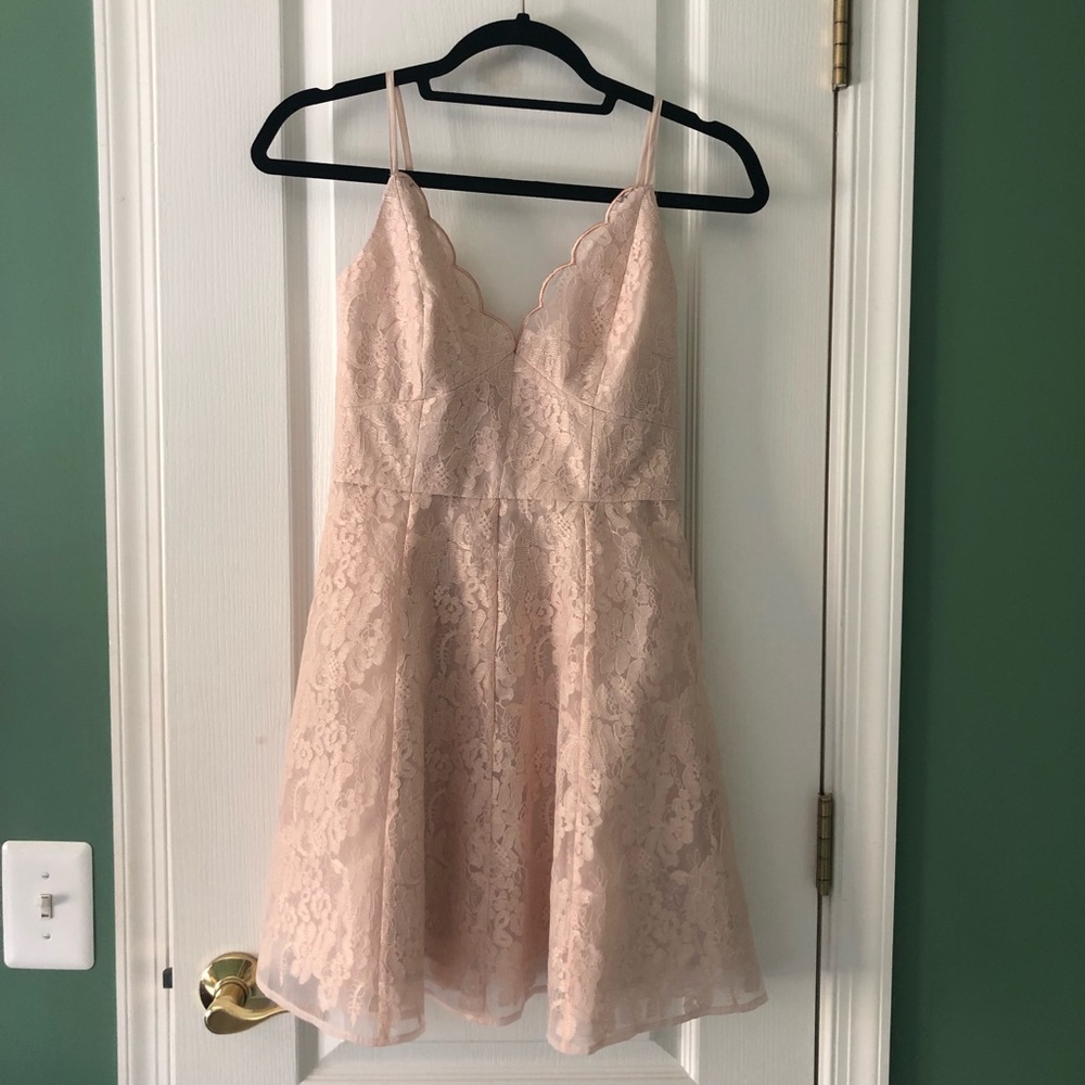 Lulu’s Keepsake pink lace dress